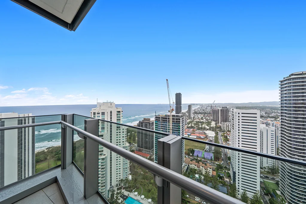 Broadbeach 2ห้องนอน 'Level 33' Two Bed Apartment with Incredible Views to Coolangatta!