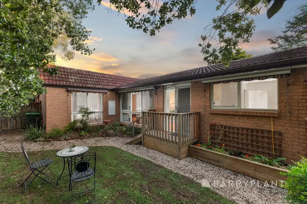Bayswater North 2Zimmer Stylish, Spacious & Exceptionally Convenient!