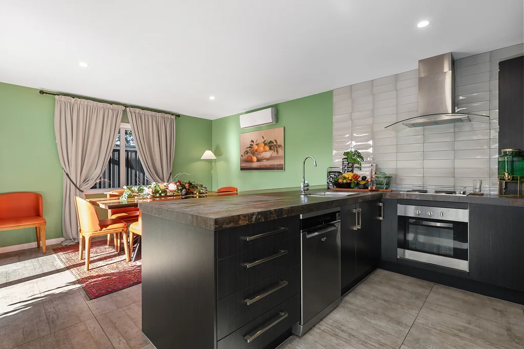 Athenree 4房  Coastal Comfort Meets Contemporary Living