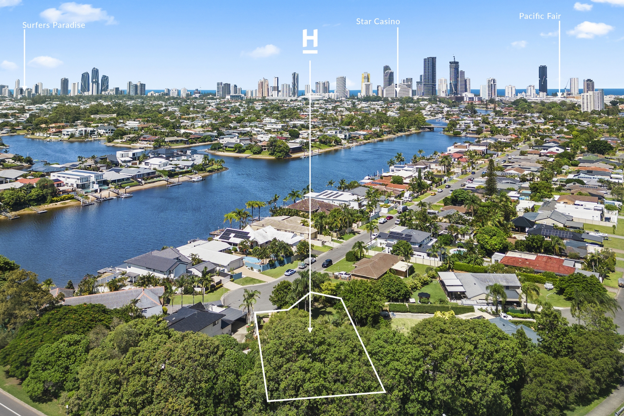 36 WAITOMO ST, BROADBEACH WATERS QLD 4218, 0 chambres, 0 salles de bain, House