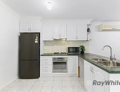4/17-19 Edith Street, Dandenong, South East Melbourne, 3 ਕਮਰੇ, 2 ਬਾਥਰੂਮ, Townhouse