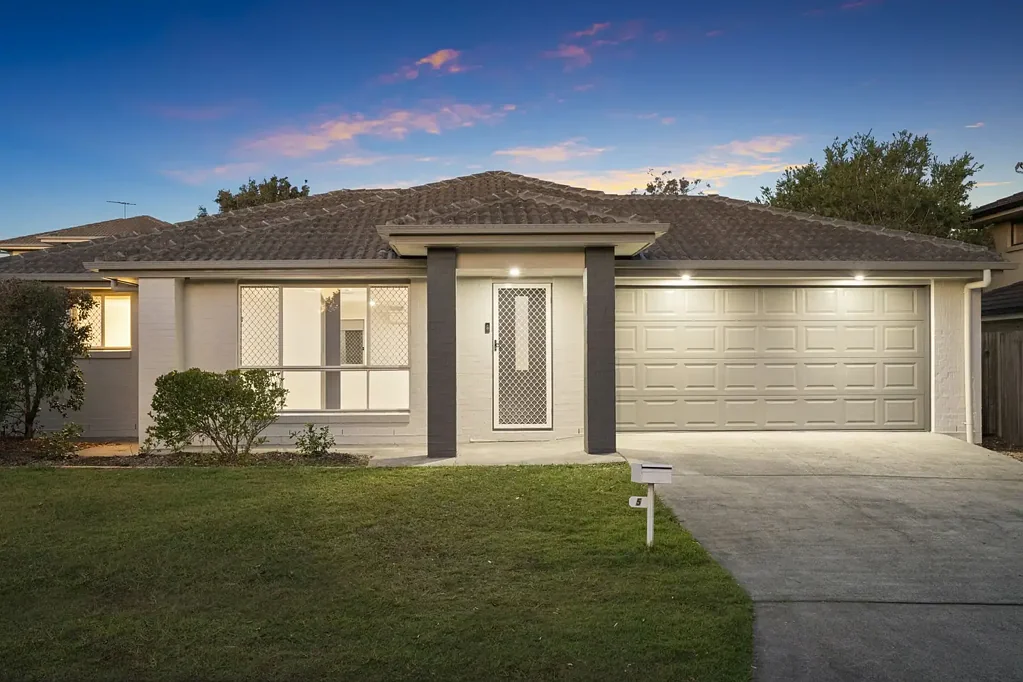 Calamvale 4Kwarto Effortless Living in Prime Calamvale Location