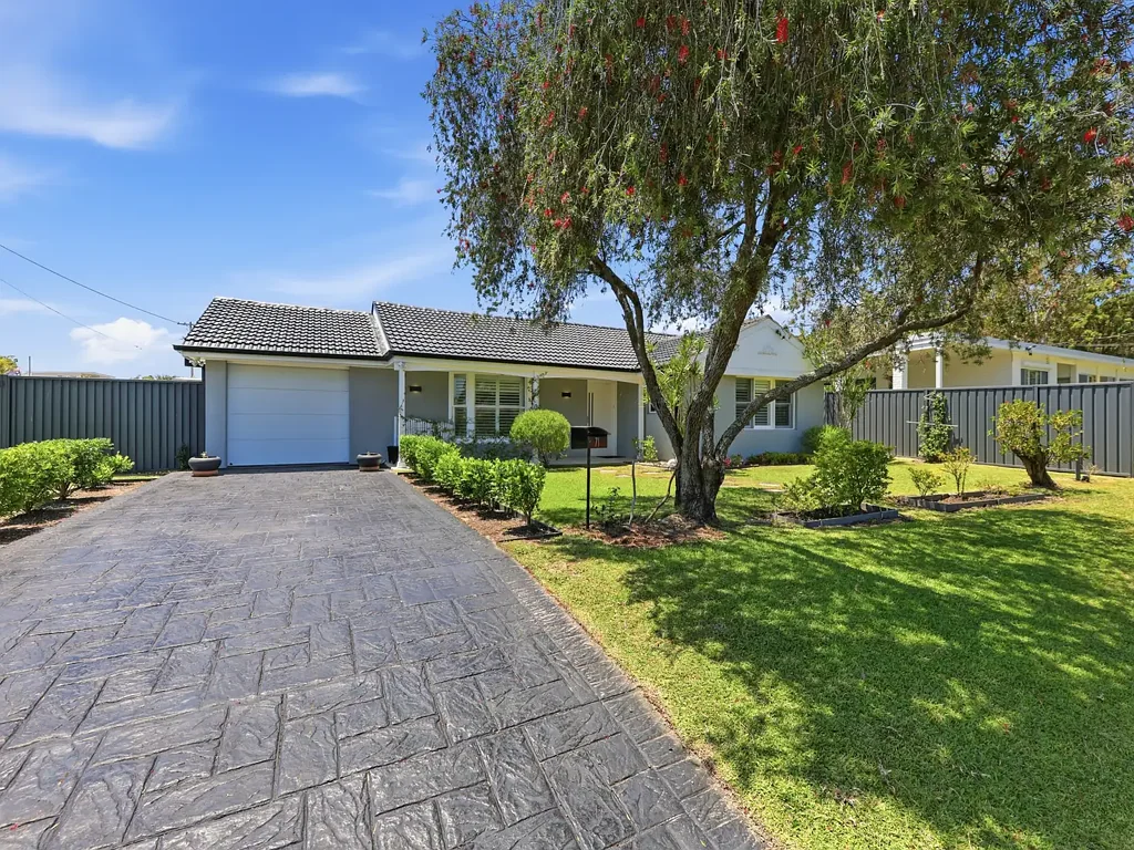 Family Living with a Stunning Inground Pool