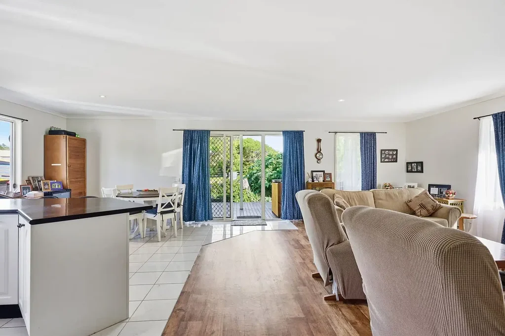 Golden Beach 3 Slaapkamer Coastal Comfort on 606sqm - Your perfect beachside escape awaits