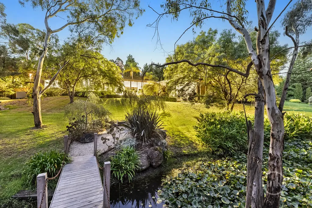 Lower Plenty 4ห้องนอน Secluded Luxury, Masterful Design, Embraced By Nature