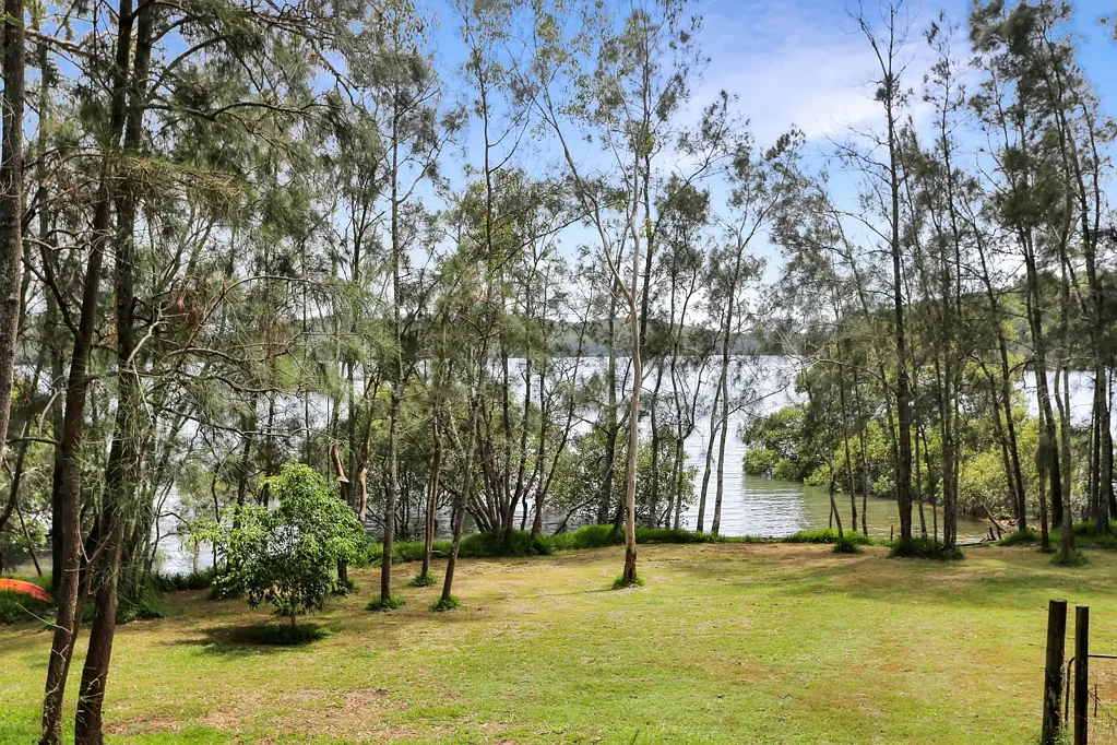 Bundabah North Facing Waterfront Reserve Block