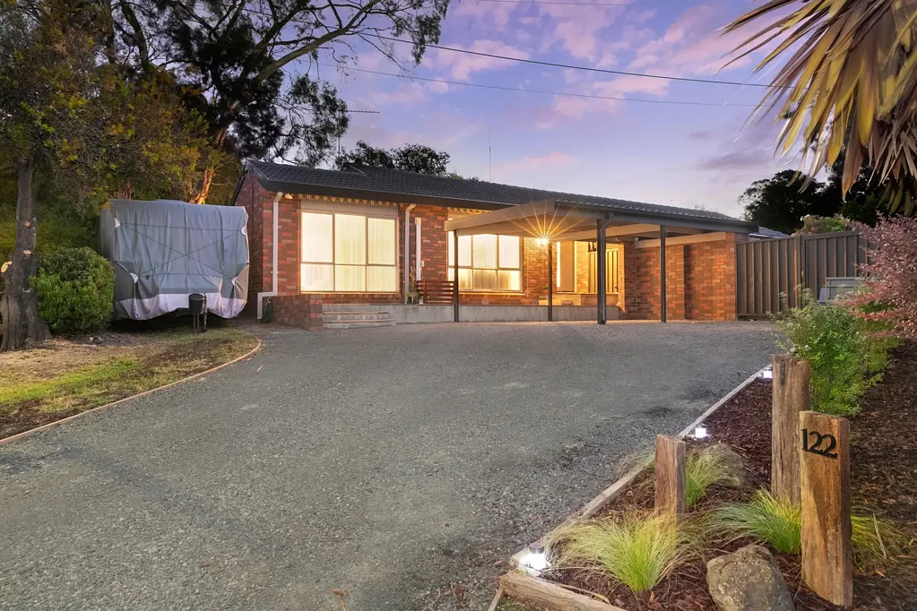 This three or four bedroom natural light filled home is nestled in the stunning area of Mount Helen.