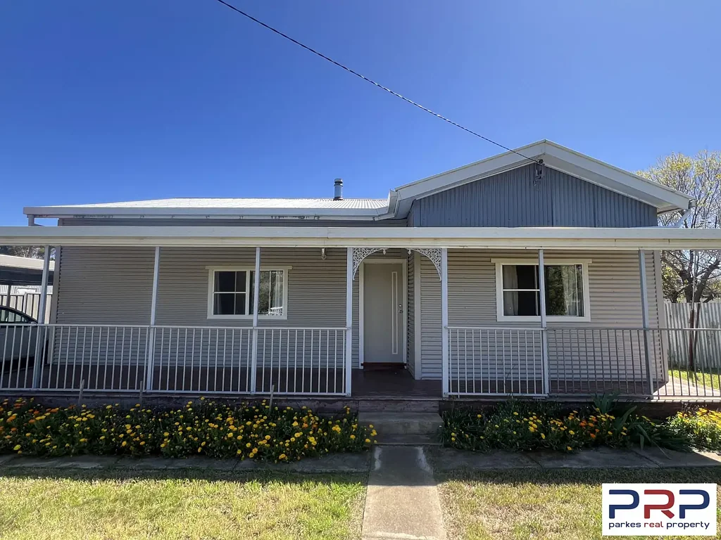 22 Webb Street, Parkes, NSW 2870