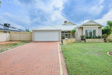 67 Campbell Road, Canning Vale, WA 6155, 4 slaapkamers, 2 badkamers, House
