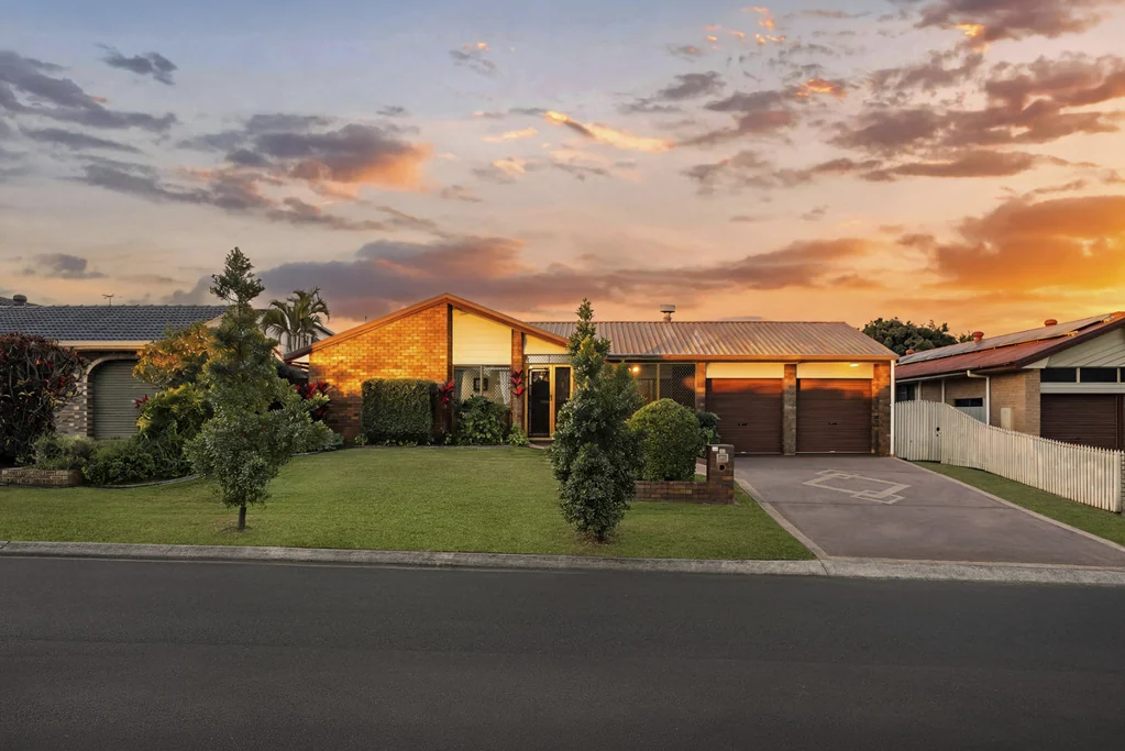 Sunnybank 5Kwarto A Home with Soul, Crafted to Last