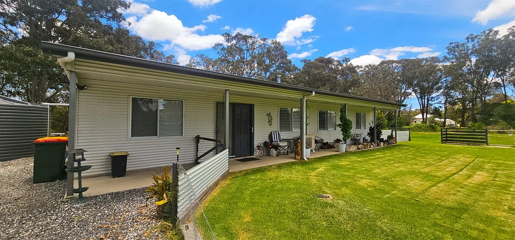 30 McCosker Drive, Dalveen, QLD 4374