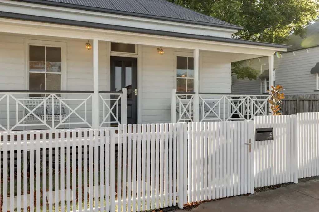 Toowoomba City 3Kwarto Character, Space & Contemporary Comfort in the Heart of Toowoomba