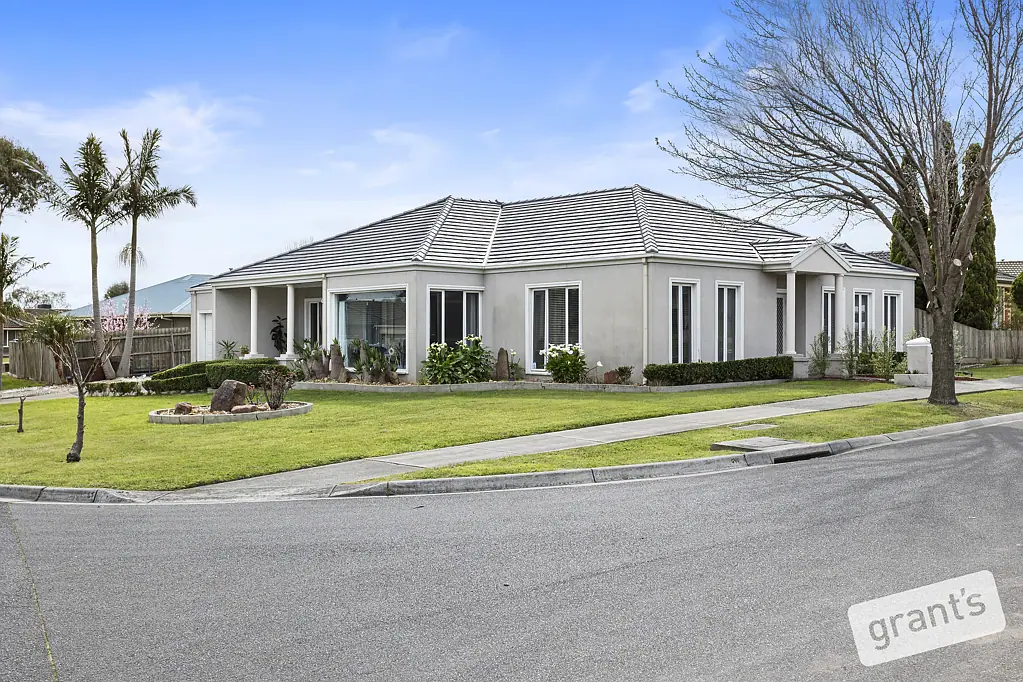 1 Kurnwill Place, Berwick, VIC 3806