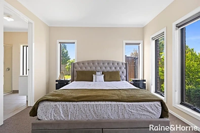 2 Upthorpe Way, Mickleham, VIC 3064, 6 chambres, 3 salles de bain, House
