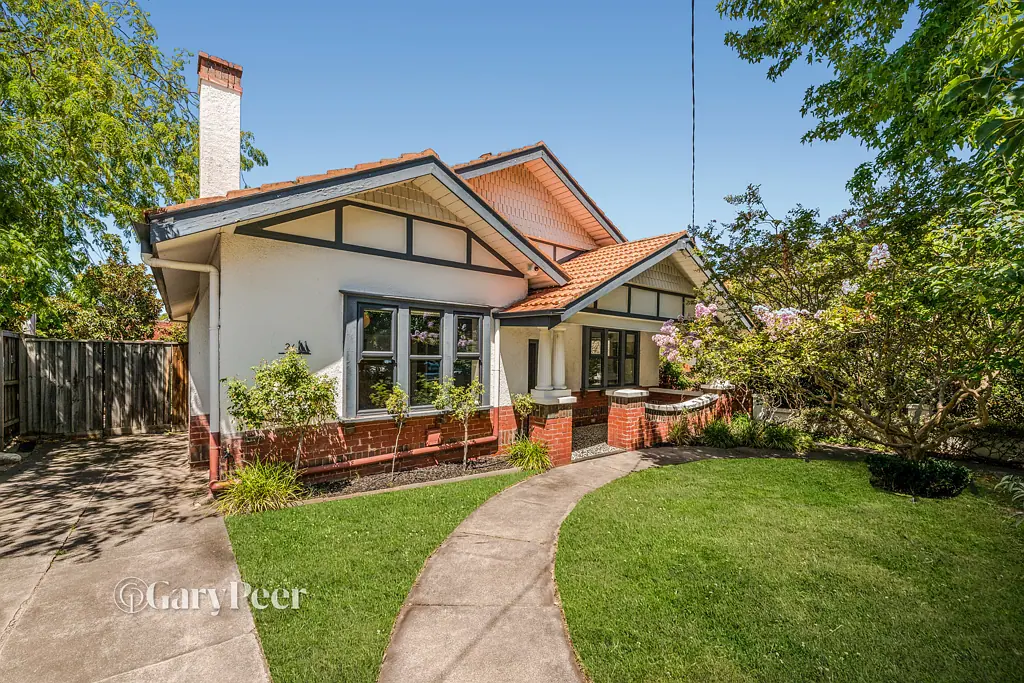 21 Wavenhoe Avenue, St Kilda East, VIC 3183