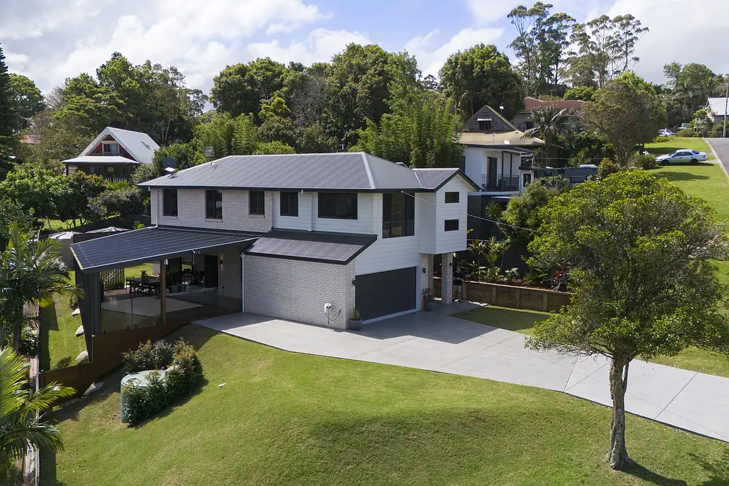 15 Loop Road, Lower Beechmont, QLD 4211