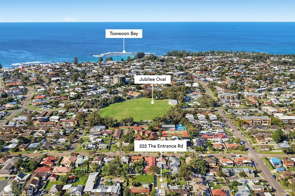Long Jetty 3房  High set 670sqm block with a 13.41m frontage and 50.29m depth