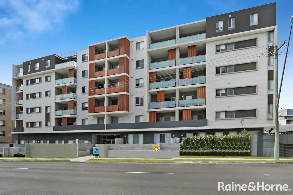 Campbelltown 2房 现代两居室公寓 | Campbelltown CBD 核心地段生活 Modern 2-Bedroom Apartment | Prime Campbelltown CBD Living