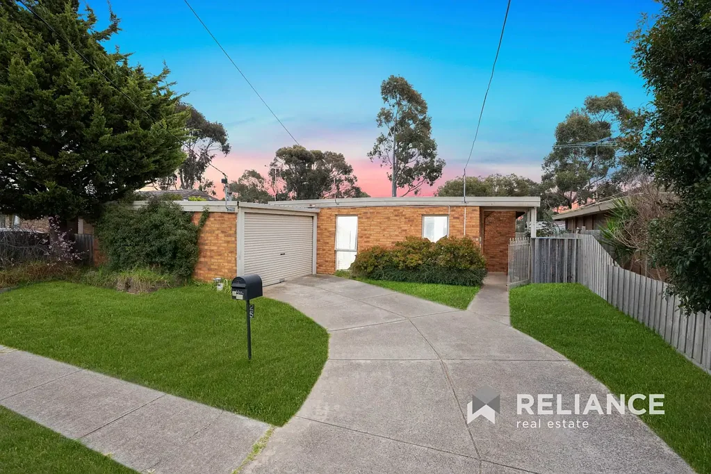 Perfect 3 Bedroom House! Not to be Missed!!