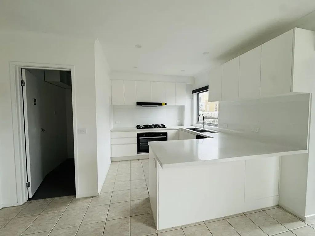 Modern & Convenient Living in the Heart of Box Hill