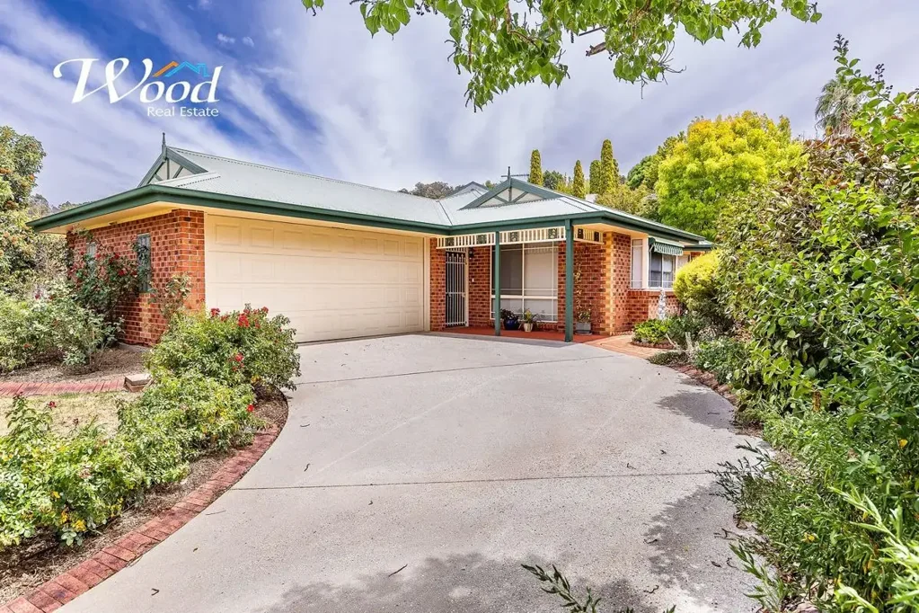 53 Michelle Ave, Lavington, NSW 2641