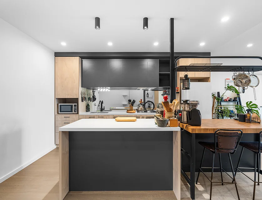 1009/21 Pentridge Boulevard, Coburg, North Melbourne, 2 침실, 1 욕실, Apartment
