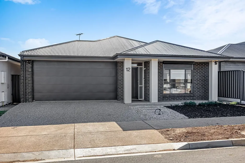 12 Fuchsia Street, Andrews Farm, SA 5114