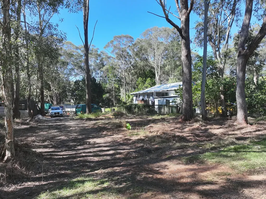 Russell Island 546 平方米，售价 $99,000 546 SQM for $99,000