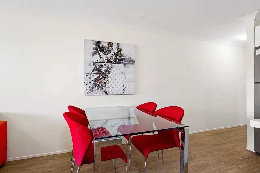 Phillip 1房  Stylish Apartment Living Opposite Canberra Hospital Perfect for First Home Buyers, Professionals or Investors!