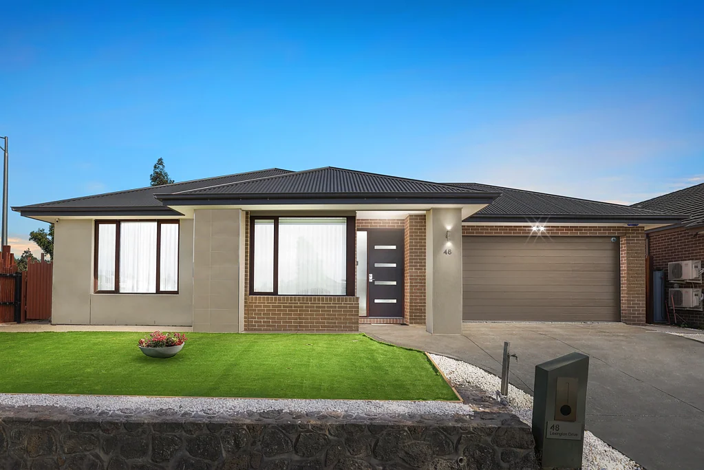 48 Lexington Drive, Burnside, VIC 3023