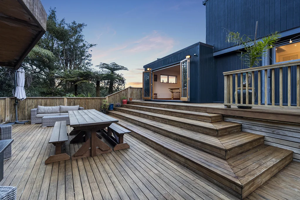 Titirangi 5 Slaapkamer Expansive entertainers paradise