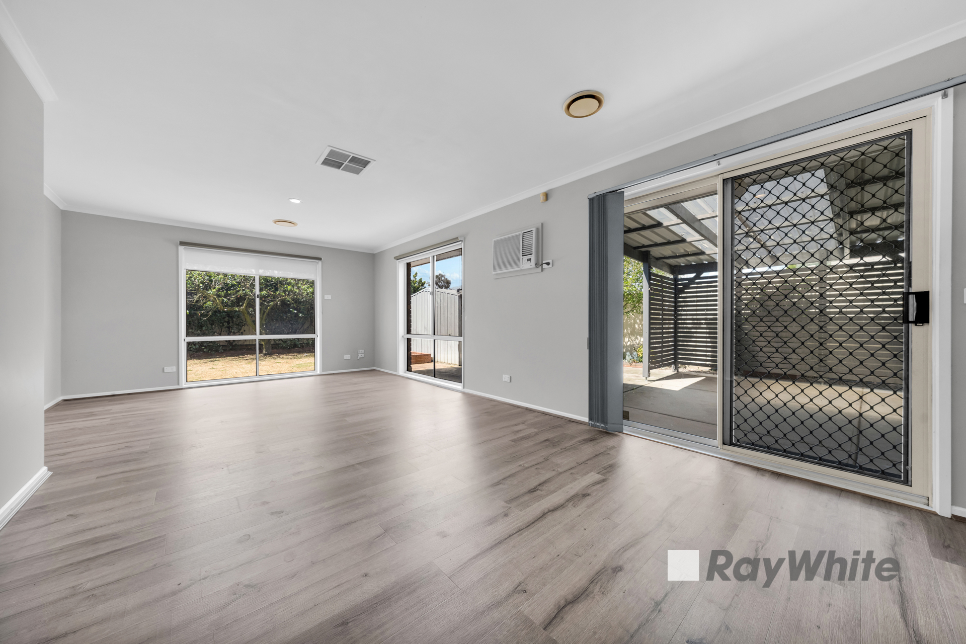 4 MALDON CT, NARRE WARREN VIC 3805, 0 Schlafzimmer, 0 Badezimmer, House