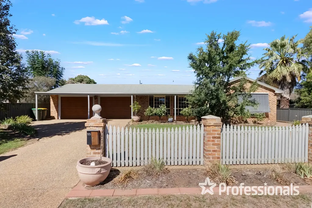 15 Horseshoe Road, Cartwrights Hill, NSW 2650