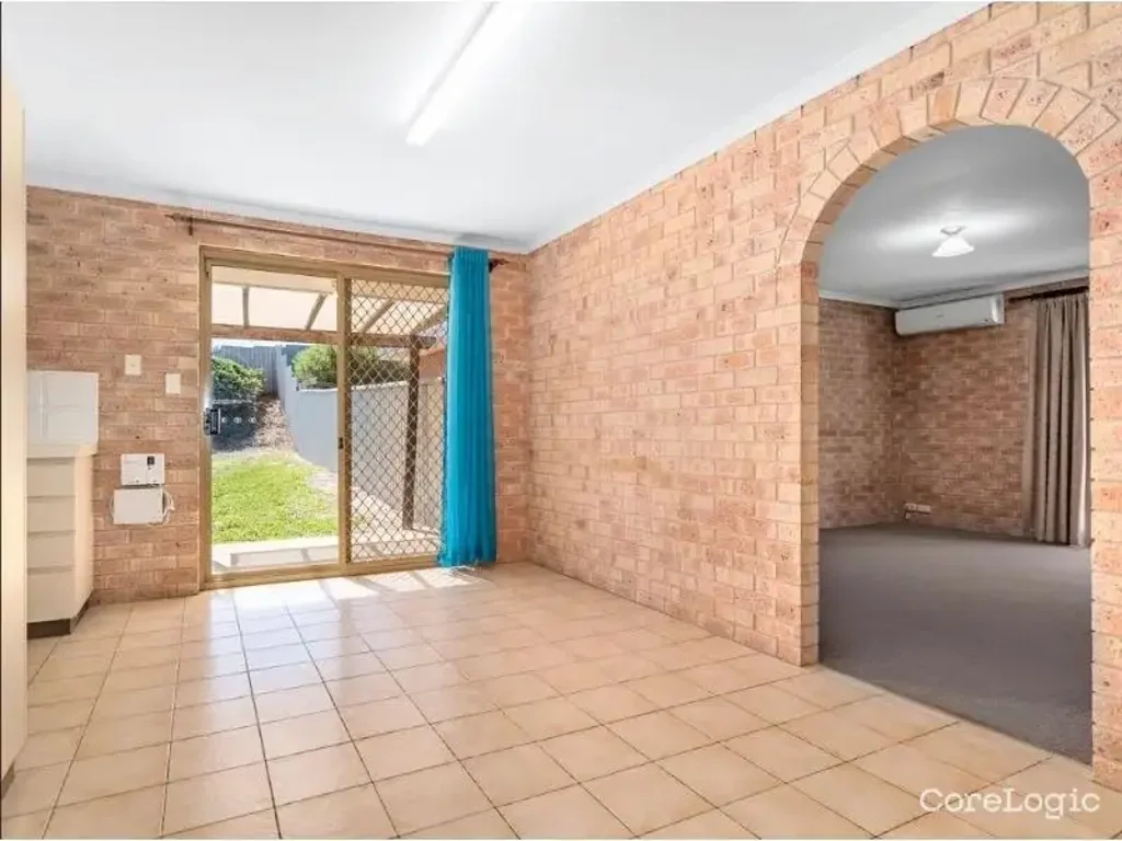 2/61 Waldeck Street, Geraldton, WA 6530