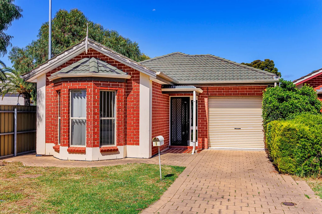 Spacious Family Living in a Convenient Seaton Location