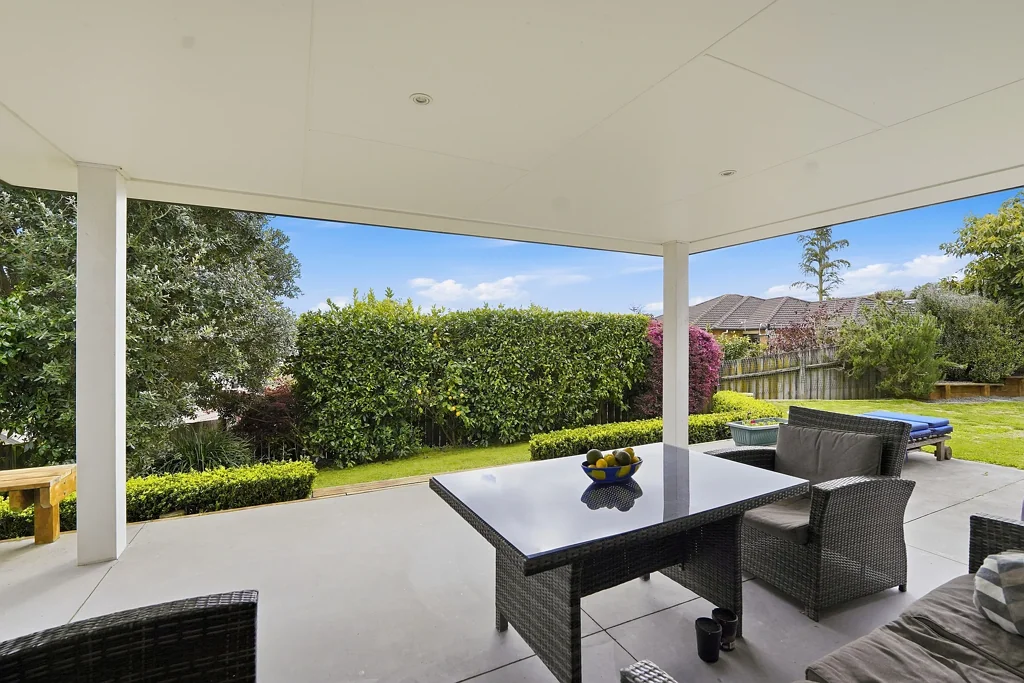Pyes Pa 4 Bedroom Private peaceful alfresco living in Pyes Pa
