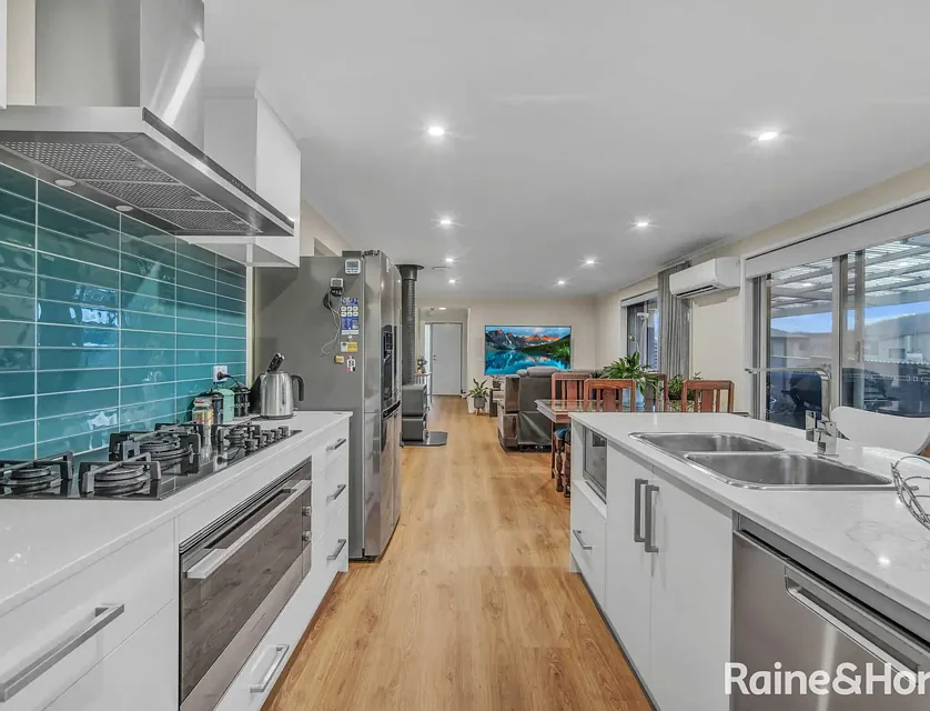 17 Heron Crescent, Midway Point, TAS 7171, 3房, 2浴, House