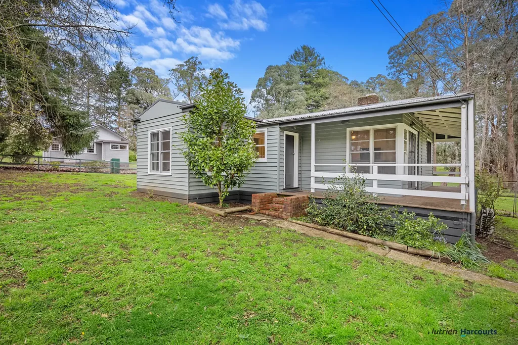 Narbethong 3બેડરૂમ The Old Narbethong School - Your Chance to Own a Local Landmark