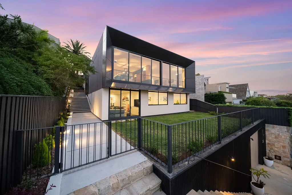 Balgowlah Heights 4Kwarto Private Sanctuary with Panoramic Harbour to Ocean Views, Resort-Scale Living & Unmatched Entertaining