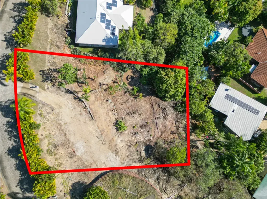 Mount Louisa Exclusive Gated Community with Panoramic Views