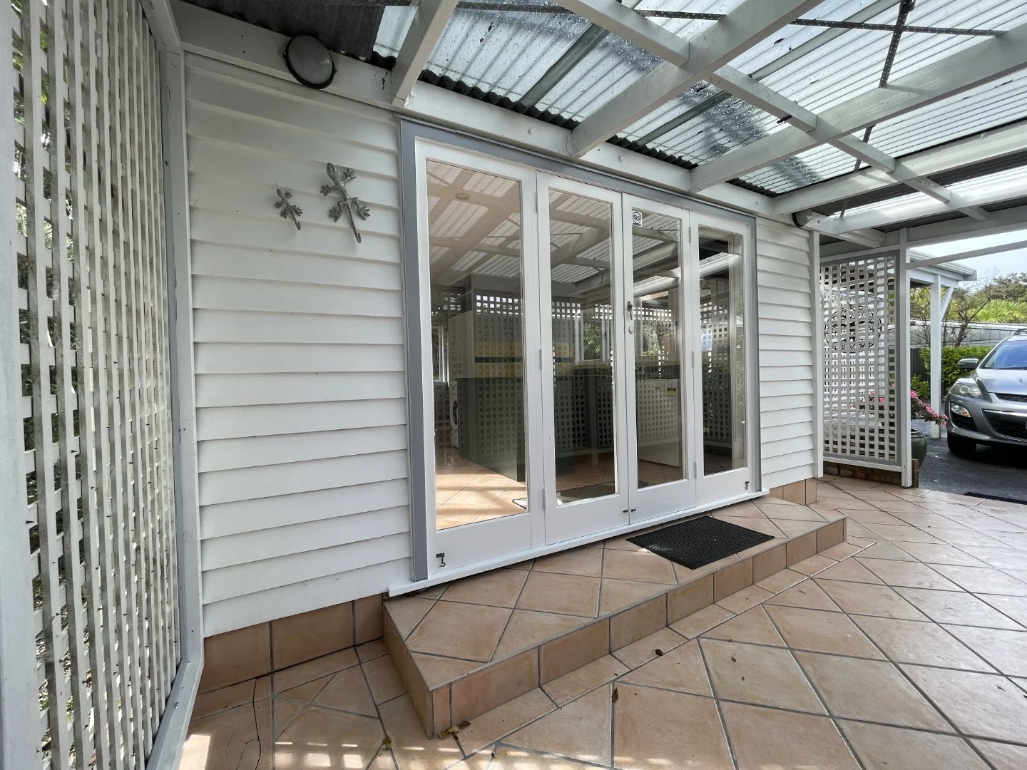 Lovely studio unit