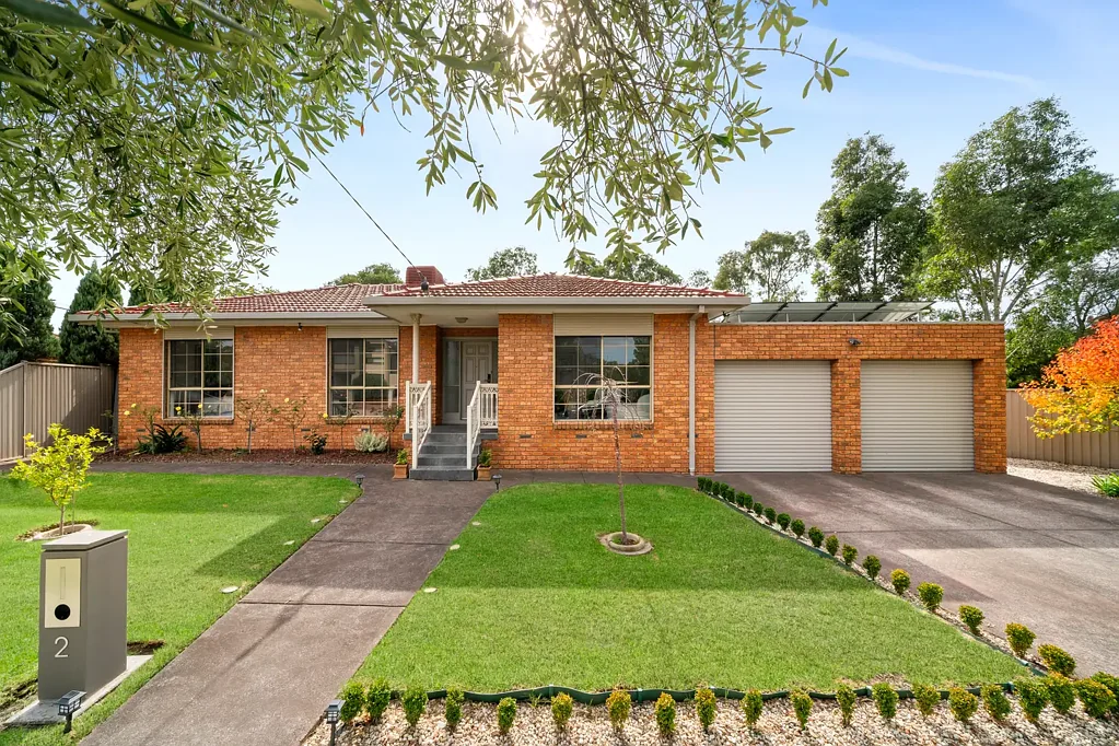 Spacious Family Home in Sought- After Reservoir Pocket!