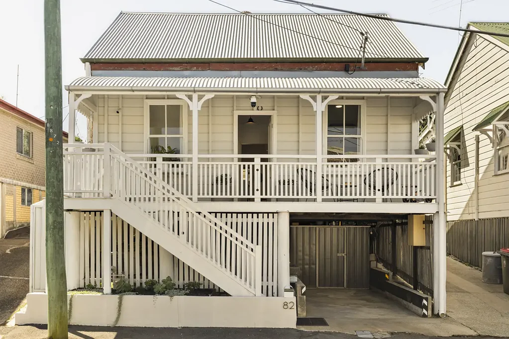 New Farm 2Habitaciones At the heart of the home is the most charming cottage in New Farm.