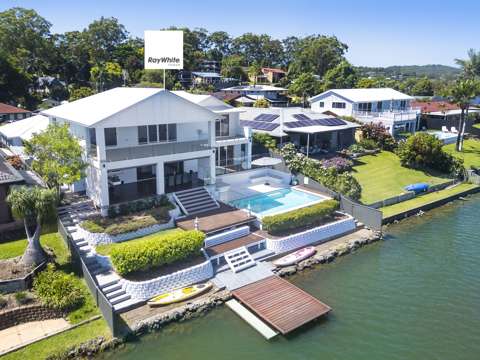 Elanora 6 Bedroom SOLD SOLD SOLD!