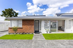 1/16 Otakau Road, Milford