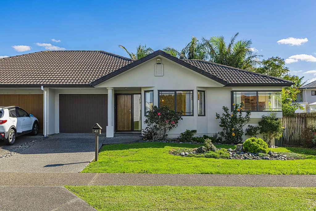 43 Riverstone Road, Te Atatu Peninsula, Auckland City, Auckland
