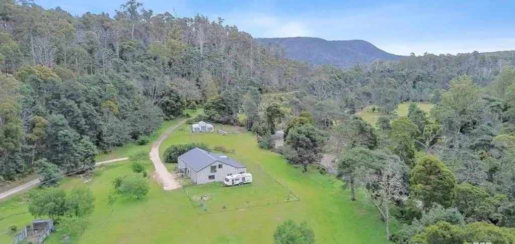 Upper Esk The Great Escape! One of Tasmania's best kept secrets.