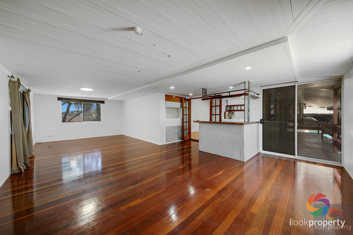 16 PERSHOUSE ST, BARNEY POINT QLD 4680, 0 chambres, 0 salles de bain, House