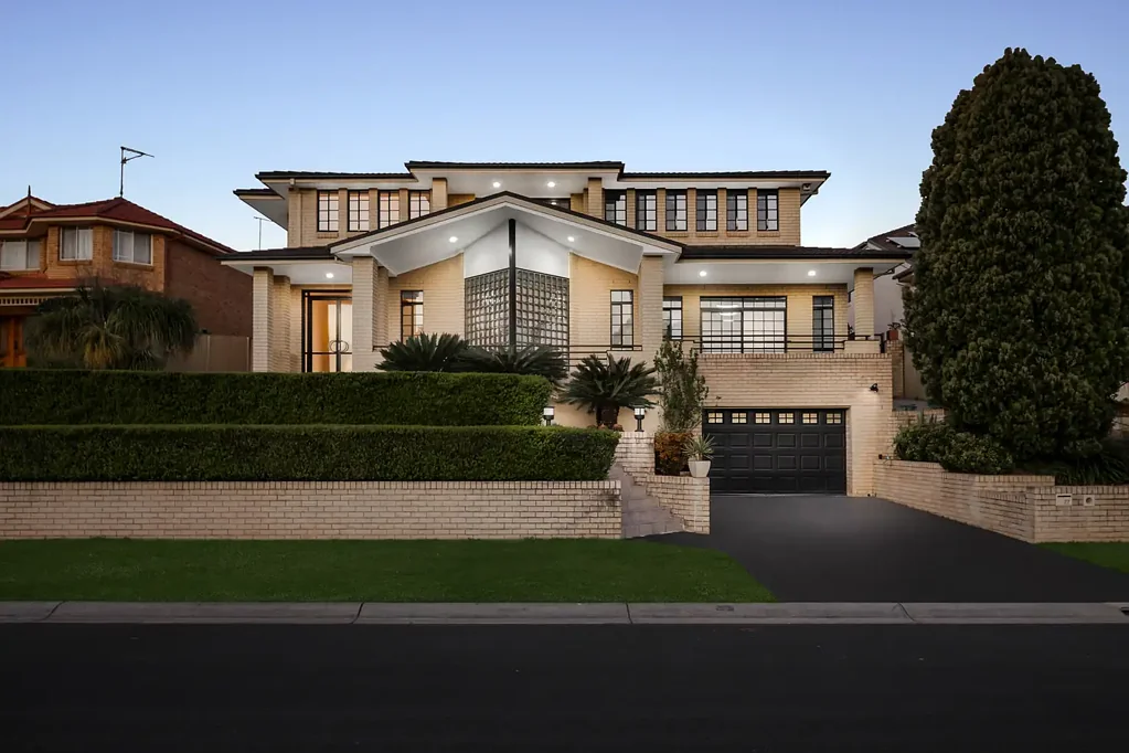 Beaumont Hills 5 Slaapkamer A Beaumont Classic!