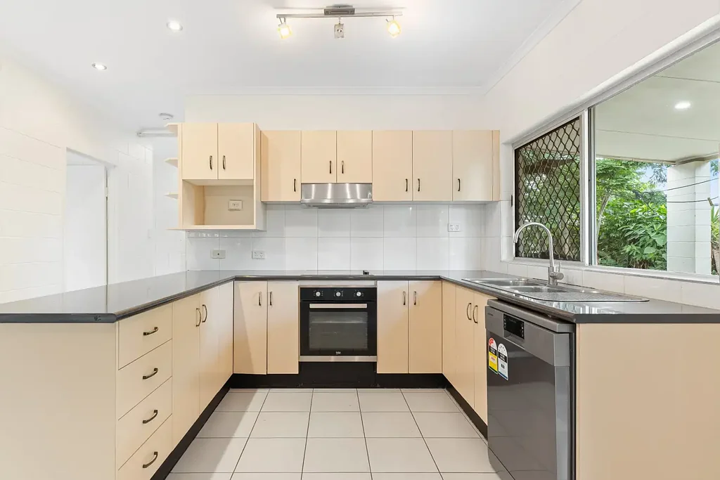 24 Paluma Street, Mount Sheridan, QLD 4868